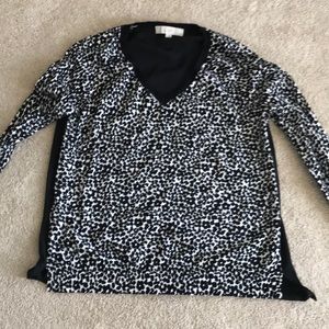 Light sweater/blouse